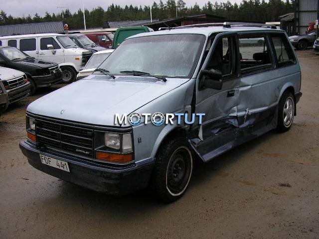 CHRYSLER VOYAGER (1988 - 1990)