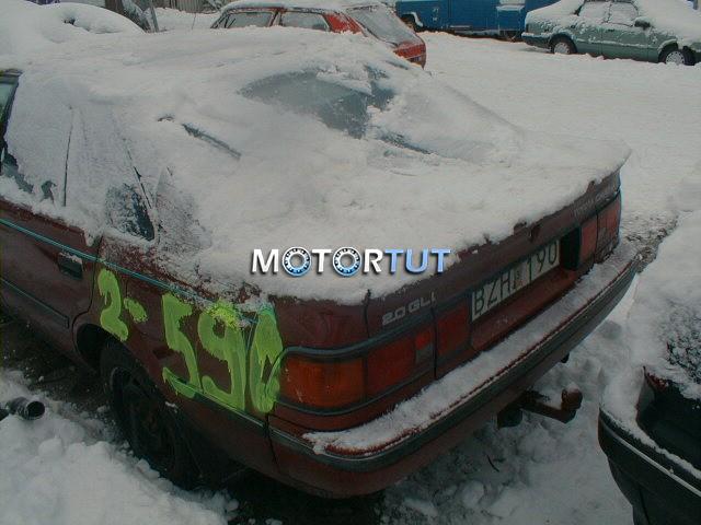 TOYOTA CARINA (1988 - 1992)